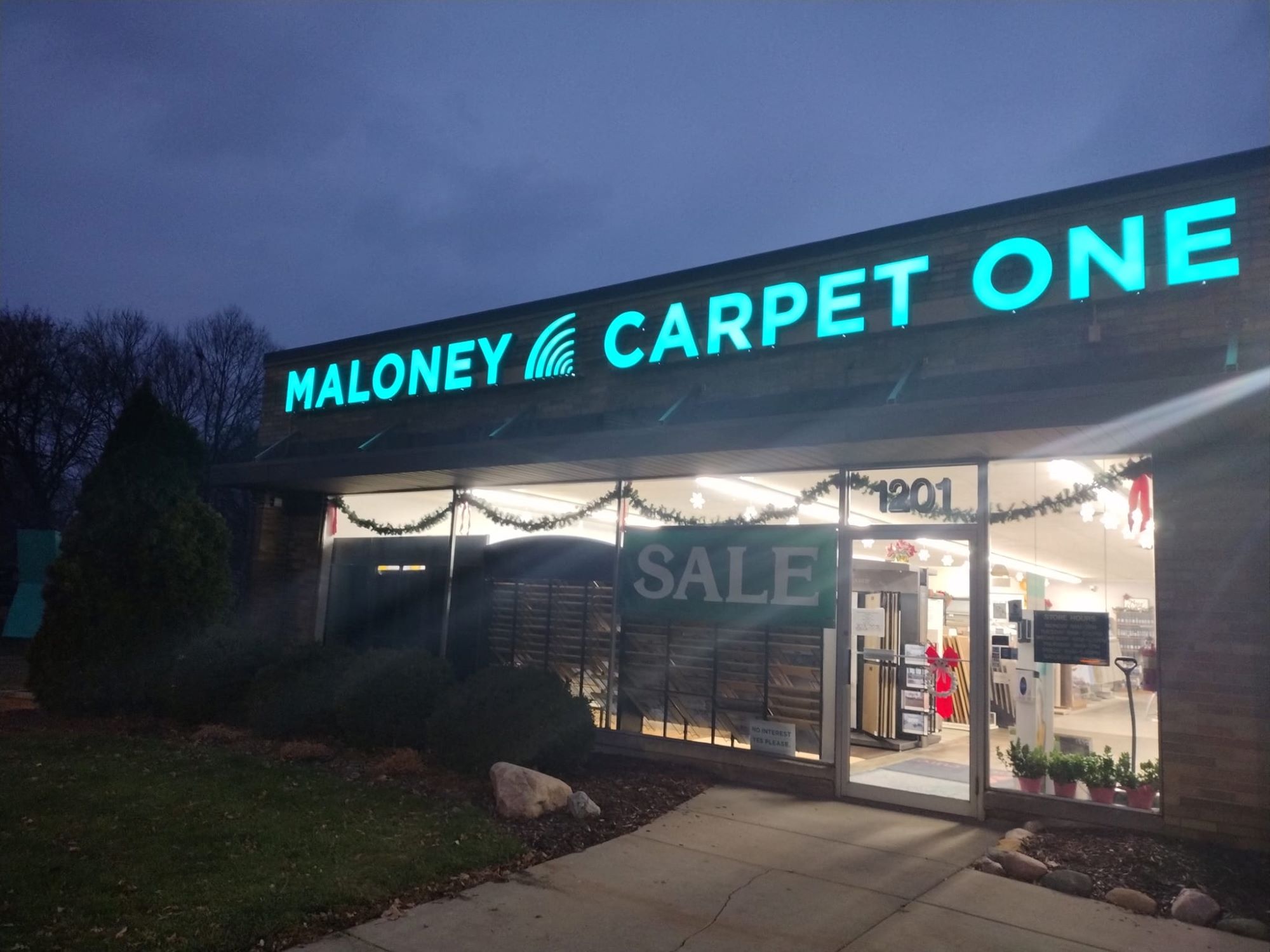 Carpet & Flooring Store in Lansing, MI Maloney Carpet One Floor & Home